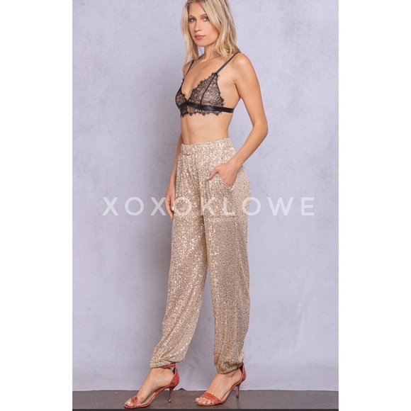 POL Champagne Gold Sequin Sparkle Elastic Waist Joggers - Picture 6 of 16